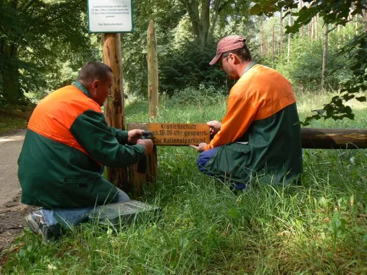 Besucherlenkung zum Schutz der Kraniche Bild: Besucherlenkung zum Schutz der Kraniche