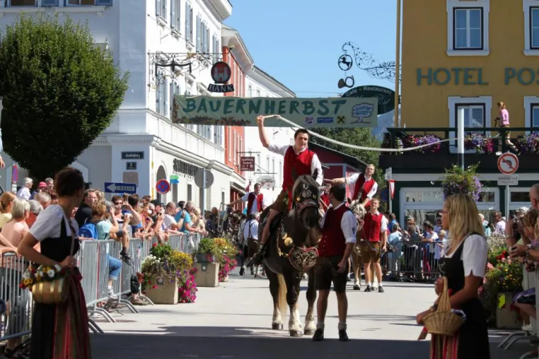 Bild: Offizielle „Bauernherbst-Eröffnungsfest Innergebirg“ in Radstadt/Salzburger Land