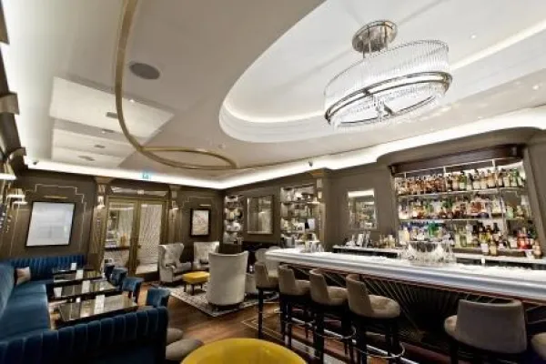 Bild: Neuer Glanz in Londons Luxushotellerie