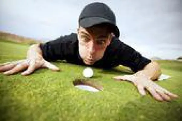 Bild: Funsport Golf: Training für die Lachmuskeln