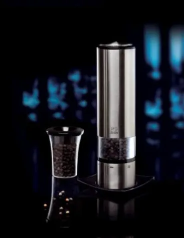 Bild: ELIS Sense von PEUGEOT - High-Tech in Perfektion: Pfeffer und Salz mahlen – nur durch Berührung