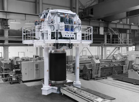 Bild: Erste Graebener Stack-Presse für weltweit führenden Elektrolyseur-Hersteller realisiert