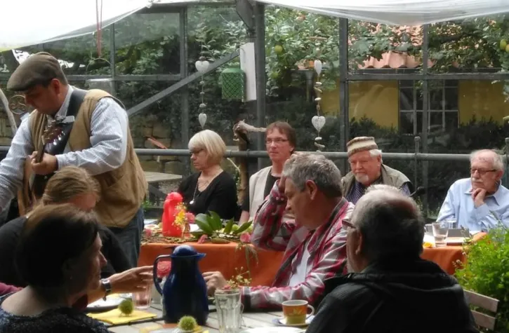 Liebes-, Mord- & Meereslust - KUNSTGRIFF-Lesung im Gewächshaus Bild: Liebes-, Mord- & Meereslust - KUNSTGRIFF-Lesung im Gewächshaus