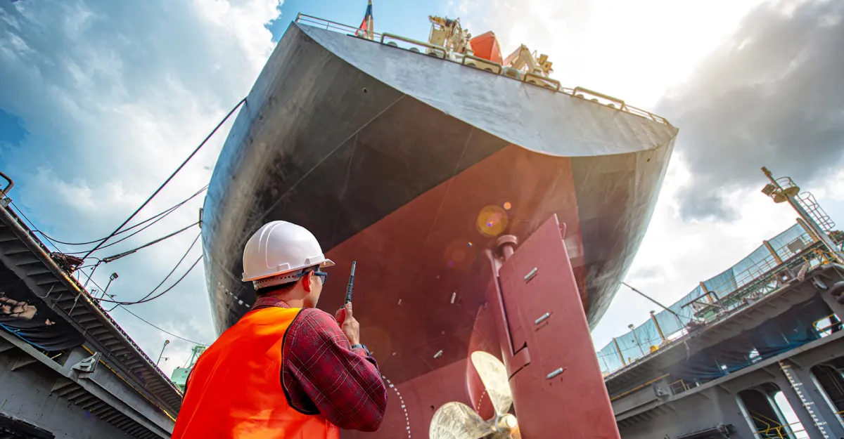 Durch Vogelperspektive Unfallgefahren früher erkennen (© stock.adobe.com)