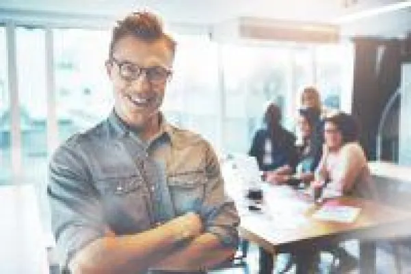 Bild: Kunden für das Unternehmen und die Angebote begeistern - die richtige Kommunikation im Vertrieb