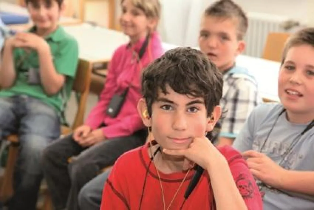 Schülerinnen und Schüler der Hörgeschädigten-Schule der Stiftung St. Franziskus (Foto: SSF)