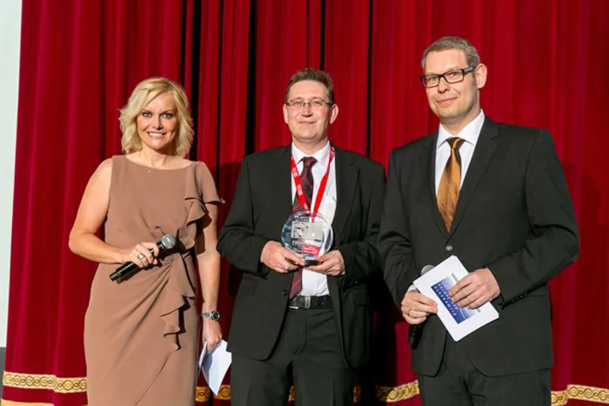 Birte Karalus (links), Thorsten Schuckenböhmer (Mitte), Oliver Trost (rechts)