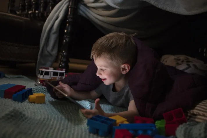 Bild: Digitale Augenbelastung minimieren