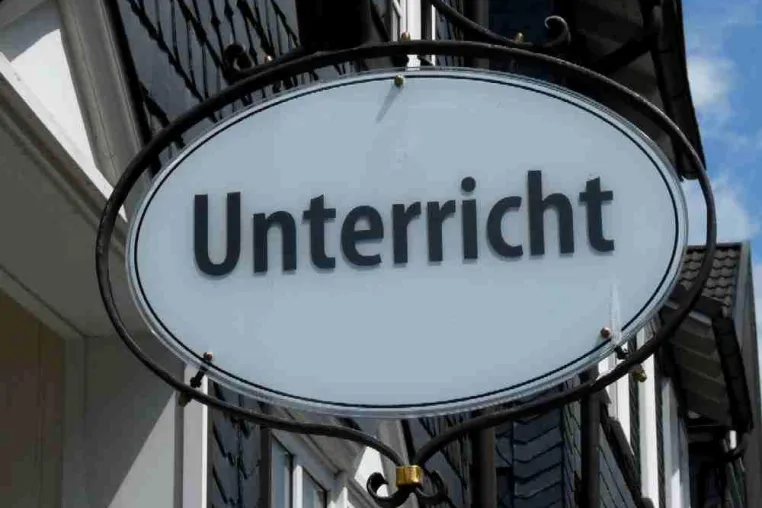Bild: Bildung nur für Reiche?