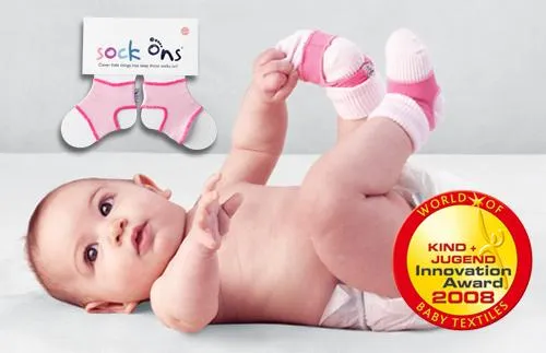 Bild: Sock Ons Babysockenhalter – eine geniale Hilfe gegen kalte Babyfüsse und für gestresste Eltern