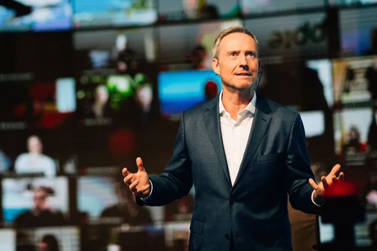 Die Bodo Schäfer Akademie : finanzielle Freiheit für JEDEN Bild: Die Bodo Schäfer Akademie : finanzielle Freiheit für JEDEN