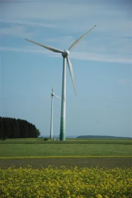 Branche der Erneuerbaren Energien: §26 darf nicht aus dem Landesentwicklungsprogramm gestrichen werden Bild: Branche der Erneuerbaren Energien: §26 darf nicht aus dem Landesentwicklungsprogramm gestrichen werden