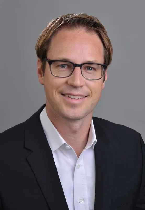 Prof. Dr. Reto Hofstetter, Professor für Betriebswirtschaftslehre an der Universität Luzern (Bild: Universität Luzern)