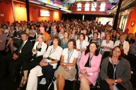 Bild: Frauen stärken Wirtschaftsstandort Vorarlberg. Erstes Unternehmerinnenforum mit internationaler Beteiligung