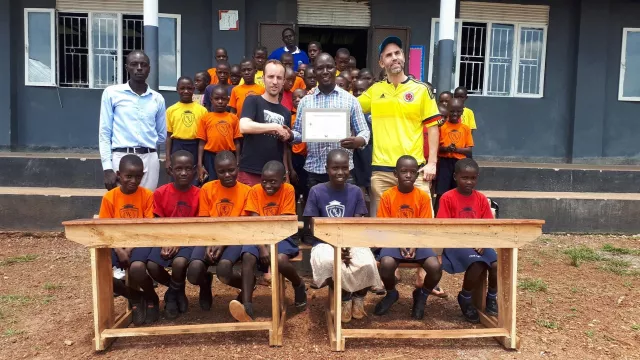 Bild: Wenn aus Träumen Pläne werden - Bonner gründen gemeinnützigen Verein für Menschen in Uganda