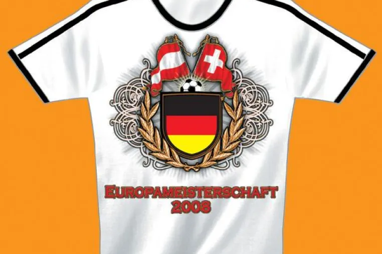 Neue Fussball Fanartikel Kollektion für die Europameisterschaft 2008 Bild: Neue Fussball Fanartikel Kollektion für die Europameisterschaft 2008