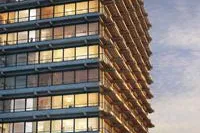 Bild: Fertigstellung des Olympia-Tower München erfolgt plan-mäßig Ende Juni 2013