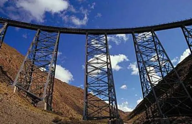 Bild: Zugfahrt in die Wolken – der legendäre Wolkenzug verkehrt wieder ab Salta