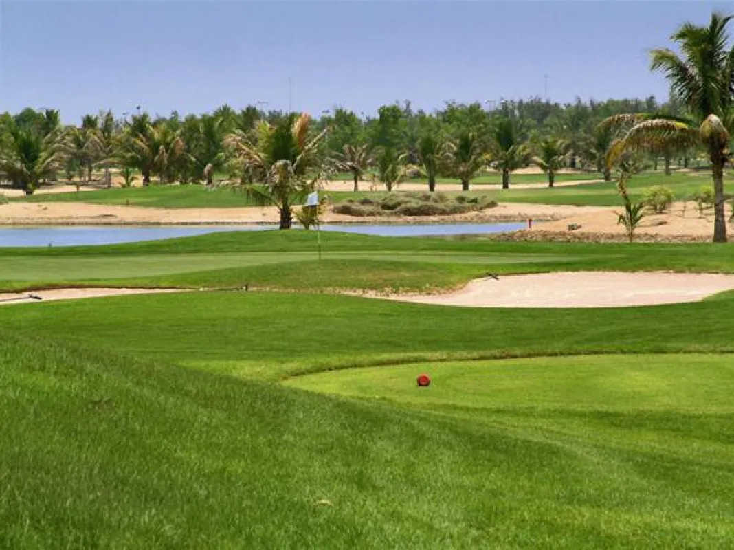Quelle TUI; Golf Abu Dhabi