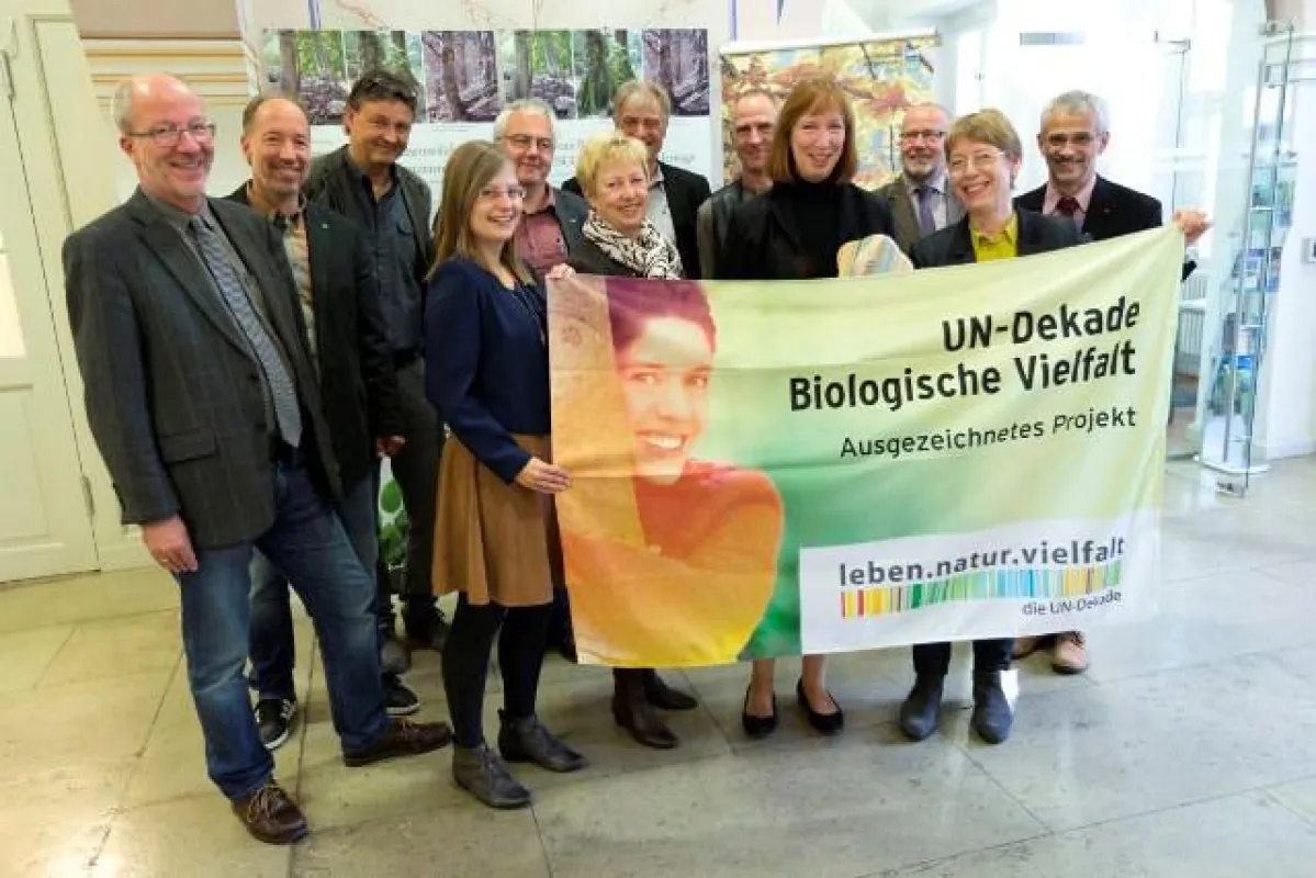 Stolz nehmen die Ländervertreter die Auszeichnung der Vereinten Nationen entgegen. Foto: N. Künkler,