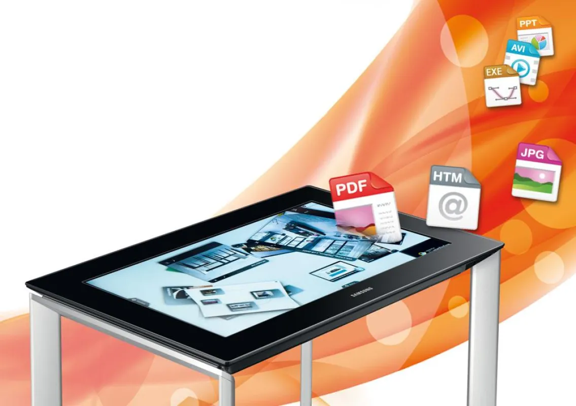 Perfekt aufeinander abgestimmtes Bundle: Samsung SUR40 und smartPerform easyMT.