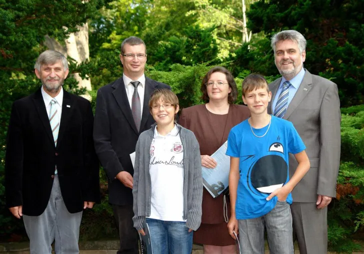 Bild: Kooperationsvereinbarung mit Evangelischer Sekundarschule Hedersleben unterzeichnet