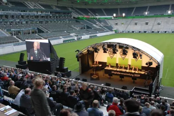 Bild: rentec realisierte Hauptversammlung beim Bundesligisten Borussia Mönchengladbach