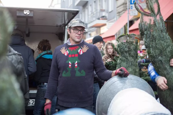 Bild: Weihnachtsurwald stellt Betrieb ein wegen Einführung der Lkw-Maut für Gala-Bau Betriebe
