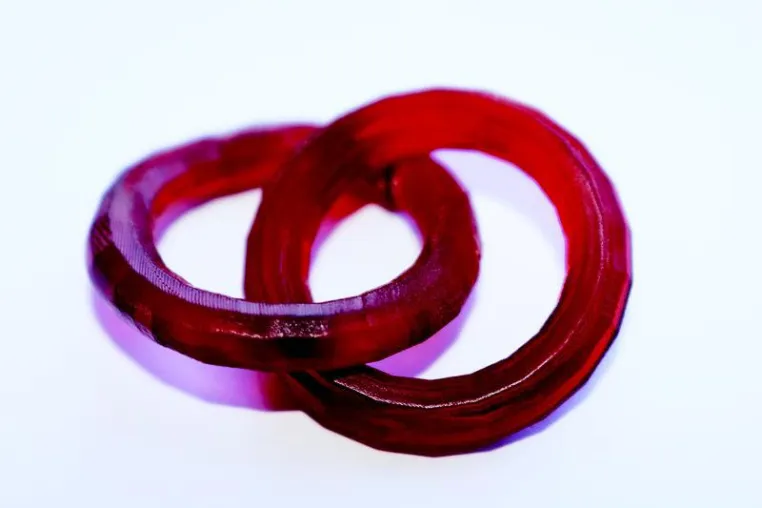 Support Free with “TwoCure” – Innovation in Resin-Based 3D Printing Bild: Support Free with “TwoCure” – Innovation in Resin-Based 3D Printing