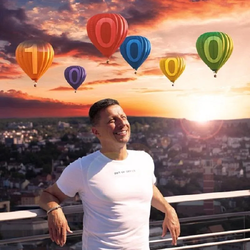 Freut sich über 100 000 Streams – Jörg Augenstein. Am Sonntag, 8.12. bei SWR 4, ab 17. 12. im TV.