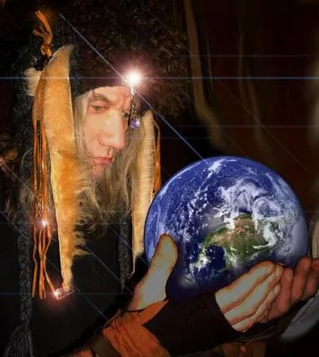 Bild: Werbe-Schamane "Obi" Brust channelt spirituelle Werbekonzepte