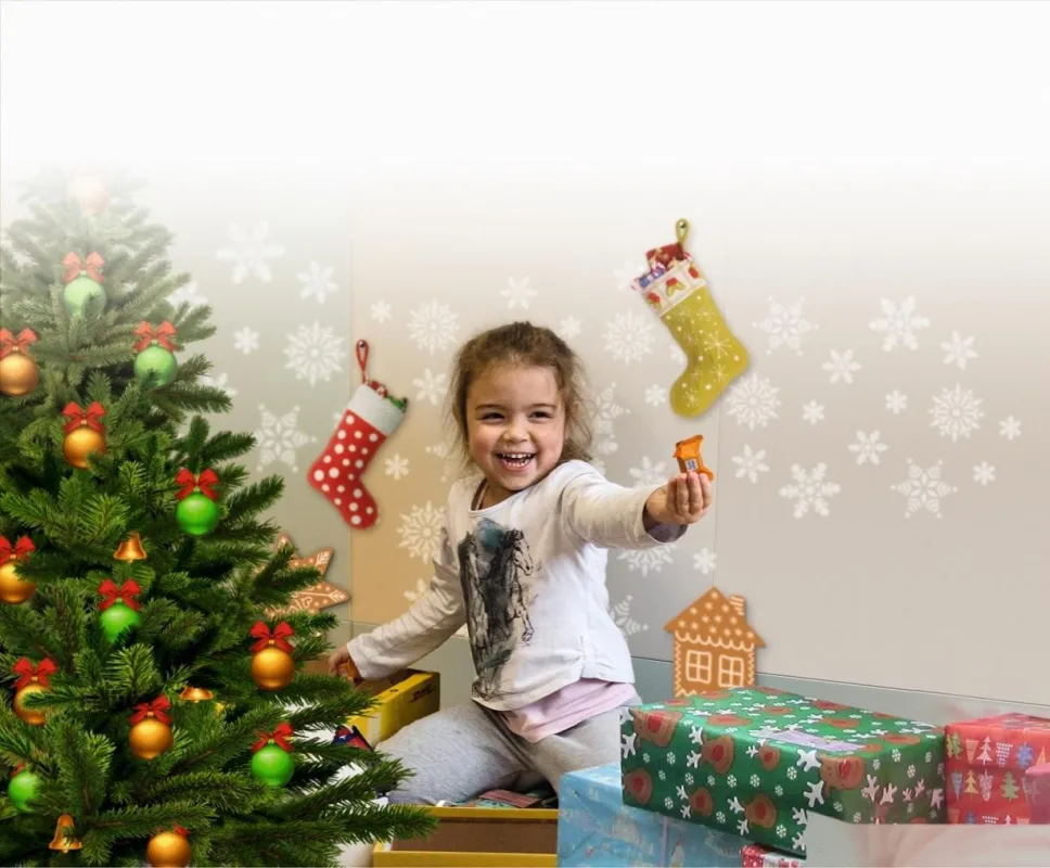 Unbändige Freude über die Geschenke der Stiftung in einem Kinderheim in Rumänien