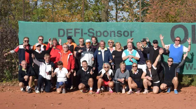 Bild: „Deutschland spielt Tennis“ – Der TC Neuss-Weckhoven e.V. spielt mit