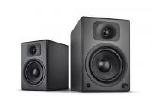 Wavemaster TWO Pro: Klang, Ausstattung und Qualität auf die Spitze getrieben! Bild: Wavemaster TWO Pro: Klang, Ausstattung und Qualität auf die Spitze getrieben!