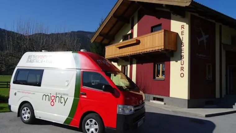 Bild: Camper aus Australien kann erstmals im Salzburgerland besichtigt werden