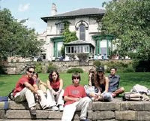 Bild: Sprachferien für Kurzentschlossene - Fünf beliebte Reiseziele für die Herbstferien