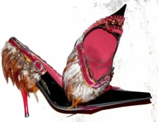 Bild: Schuhe wie aus Tausendundeiner Nacht – jedes Paar ein kunstvolles Unikat