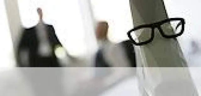 Wir machen das für Sie. Produktionsbetrieb Front Arena für eine Großbank. Bild: Wir machen das für Sie. Produktionsbetrieb Front Arena für eine Großbank.