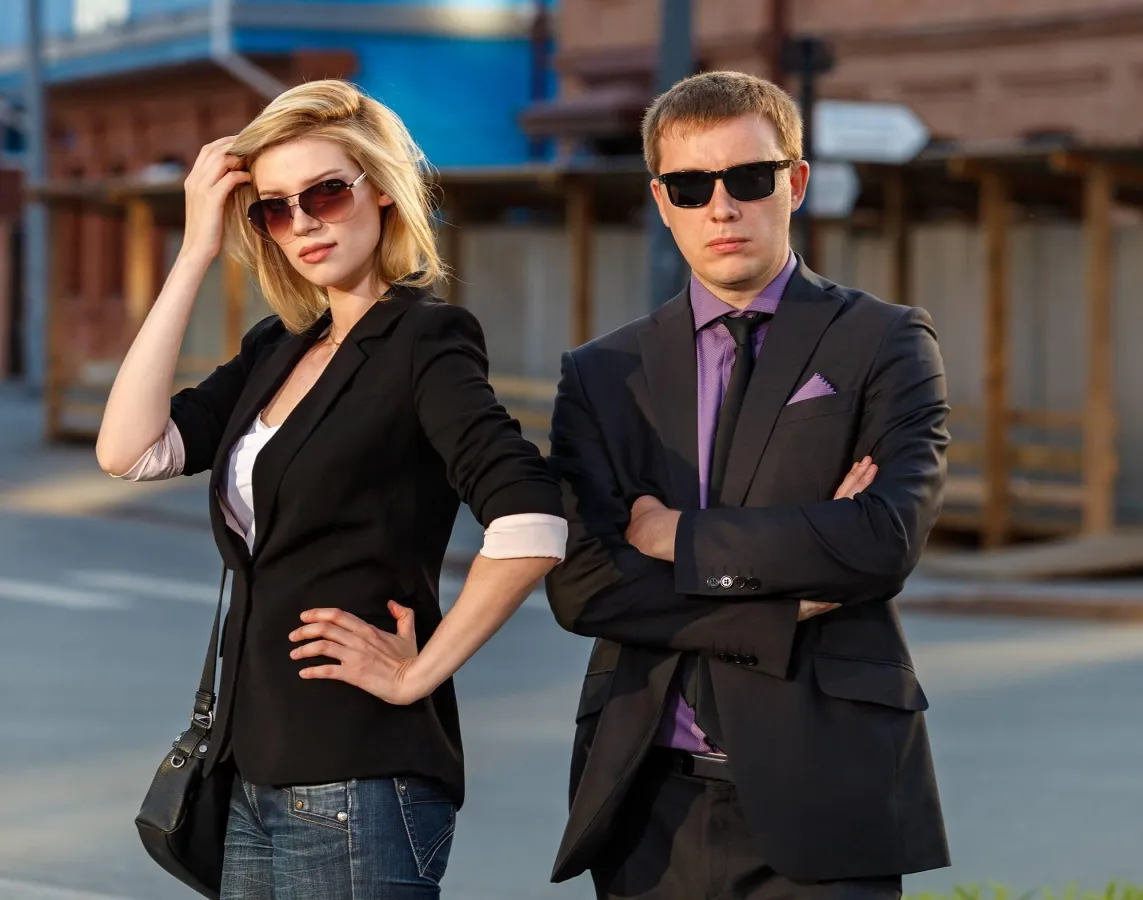 Damen- und Herrenschuhe in großen Größen bei schuhplus