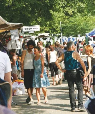 Bild: Shopping in Neukölln: Einzigartige Produkte, faire Preise und Design zum Selbermachen