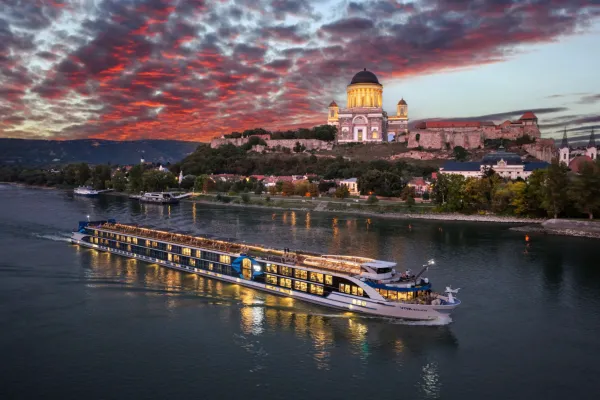 Bild: Als erster Veranstalter für Flusskreuzfahrten veröffentlicht VIVA Cruises das Programm für 2027