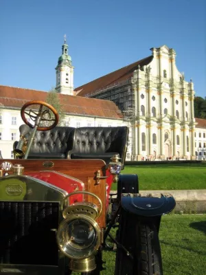 Bild: 18./19.September: Die „Oldtimertage Fürstenfeld“ – ein Oldie-Event der besonderen Art
