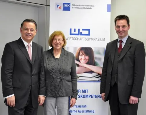Bild: Wirtschaftsakademie gründet Wirtschaftsgymnasium