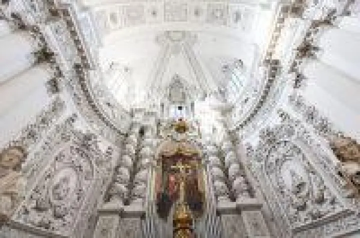 Bild: Theatinerkirche - Vortrag "Die Rennovierungsarbeiten an der Fassade"