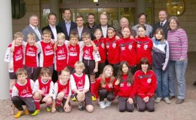 Reinhard Adolph-Stiftung: „Talentförderung als Baustein für attraktiven Fußball“ Bild: Reinhard Adolph-Stiftung: „Talentförderung als Baustein für attraktiven Fußball“