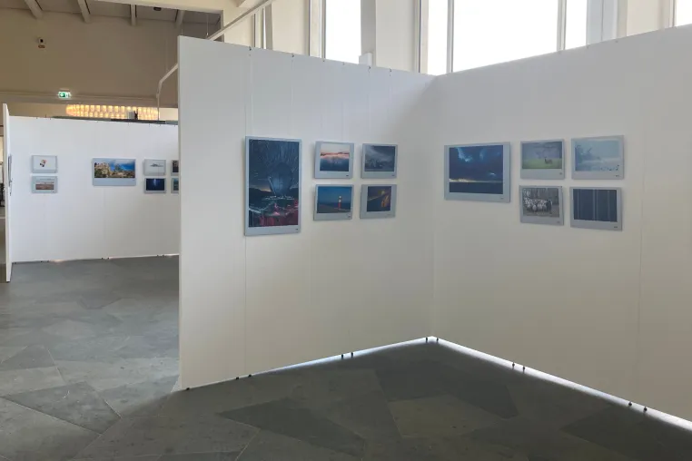 Fotoausstellung „Sieger und Nominierte“ des E1/R1 Photo Award in Bad Salzuflen Bild: Fotoausstellung „Sieger und Nominierte“ des E1/R1 Photo Award in Bad Salzuflen