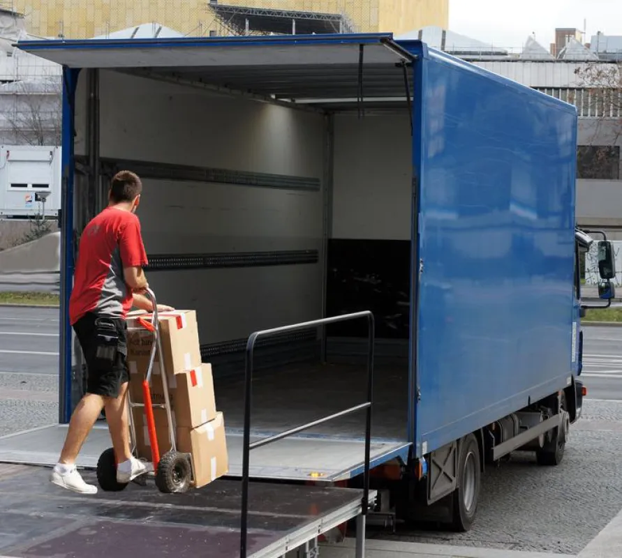 Der Logistikablauf der Online Shops spielt für Kunden eine größere Rolle- Genkinger GmbH