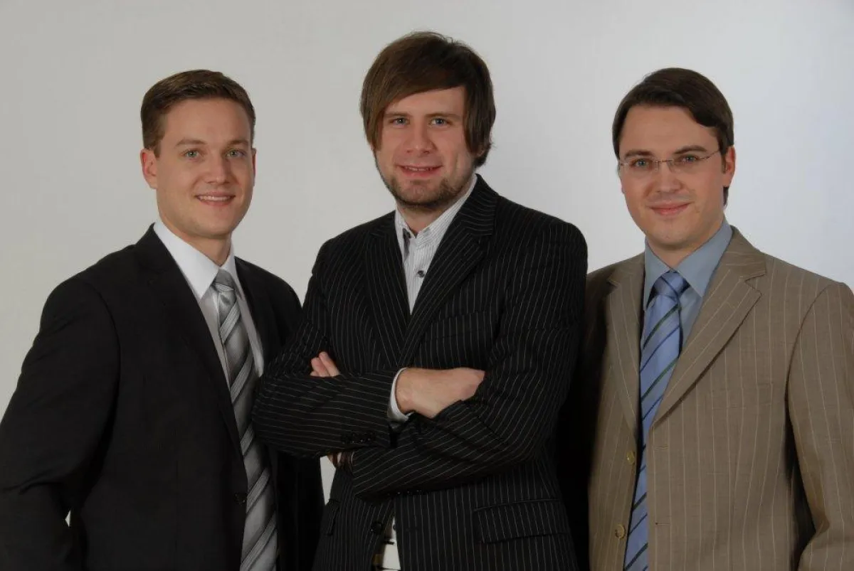 Vorstände der allied internet ag (von links), Sebastian Bluhm (CEO), Stefan Priebe (CTO), Cristoph Bluhm (COO)