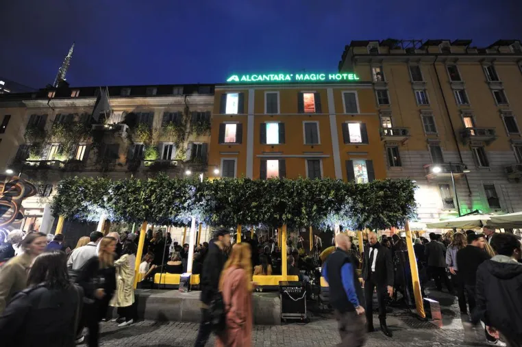 Alcantara® MAGIC HOTEL: Nichts ist, wie es scheint Bild: Alcantara® MAGIC HOTEL: Nichts ist, wie es scheint