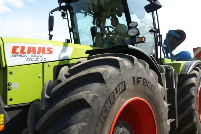 Agrifinder startet Landmaschinen-Händlerverzeichnis Bild: Agrifinder startet Landmaschinen-Händlerverzeichnis